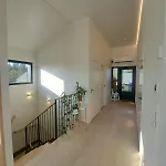 Aurora In Villa